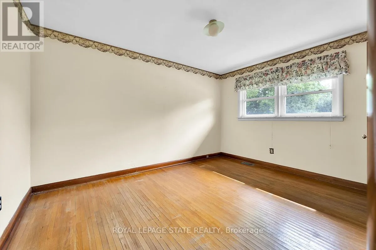 220 WINONA ROAD