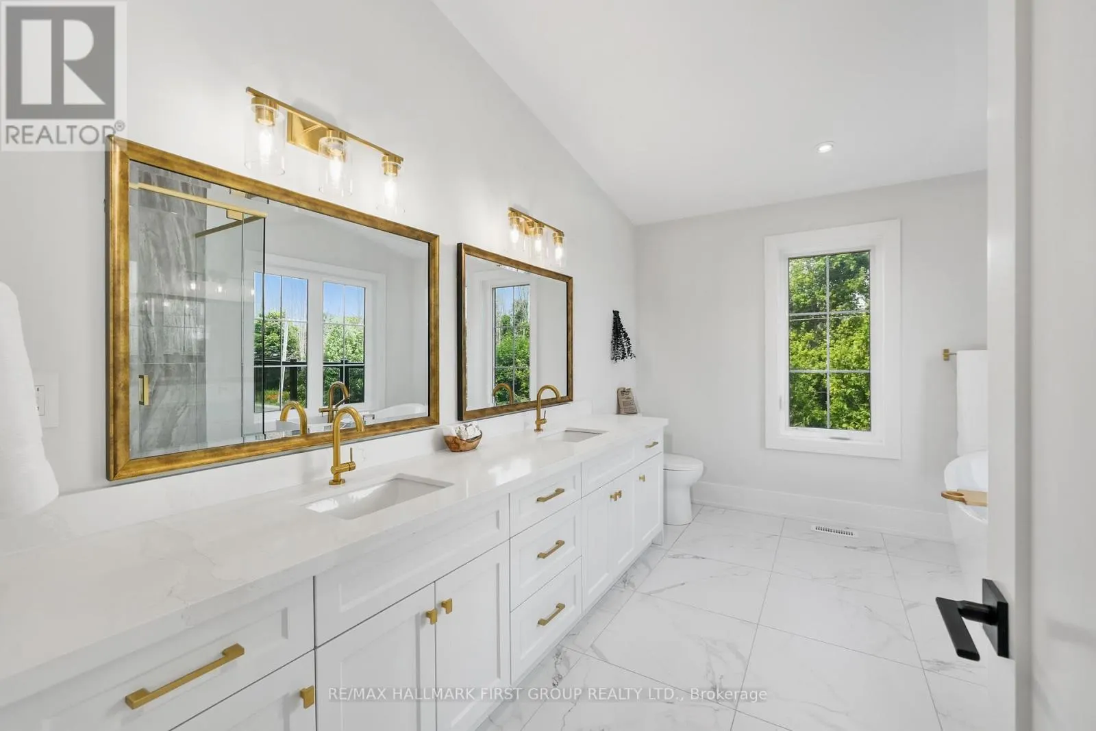 213 SUZANNE MESS BOULEVARD