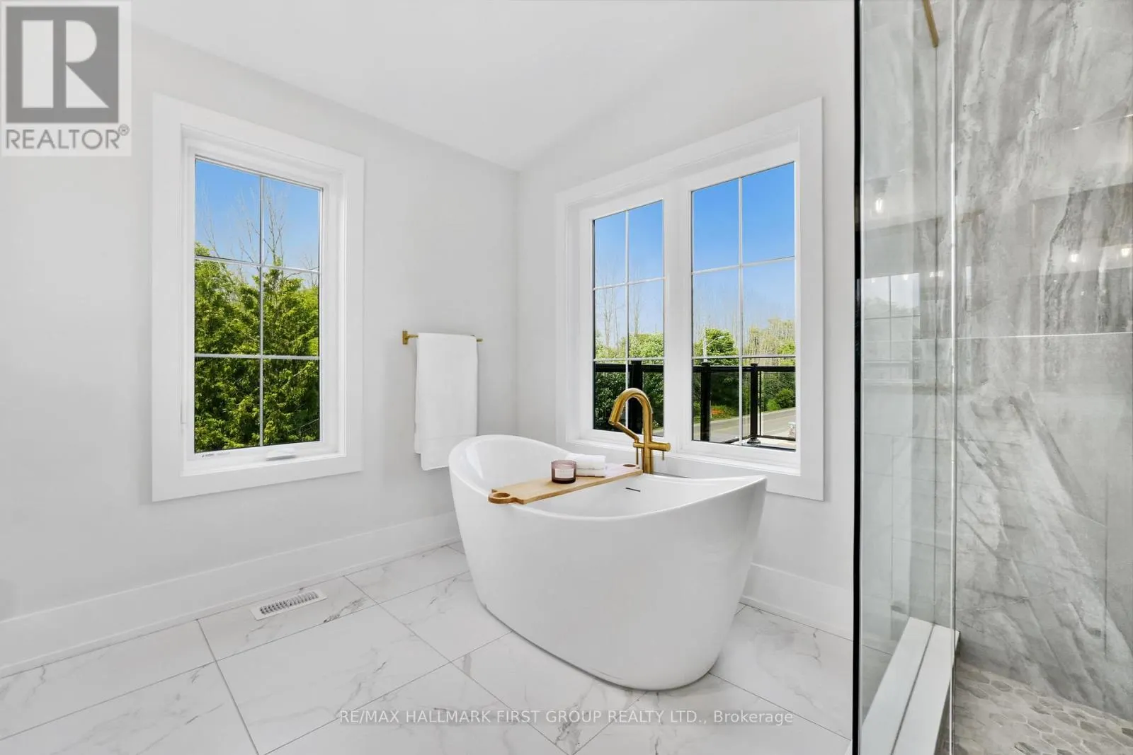 213 SUZANNE MESS BOULEVARD