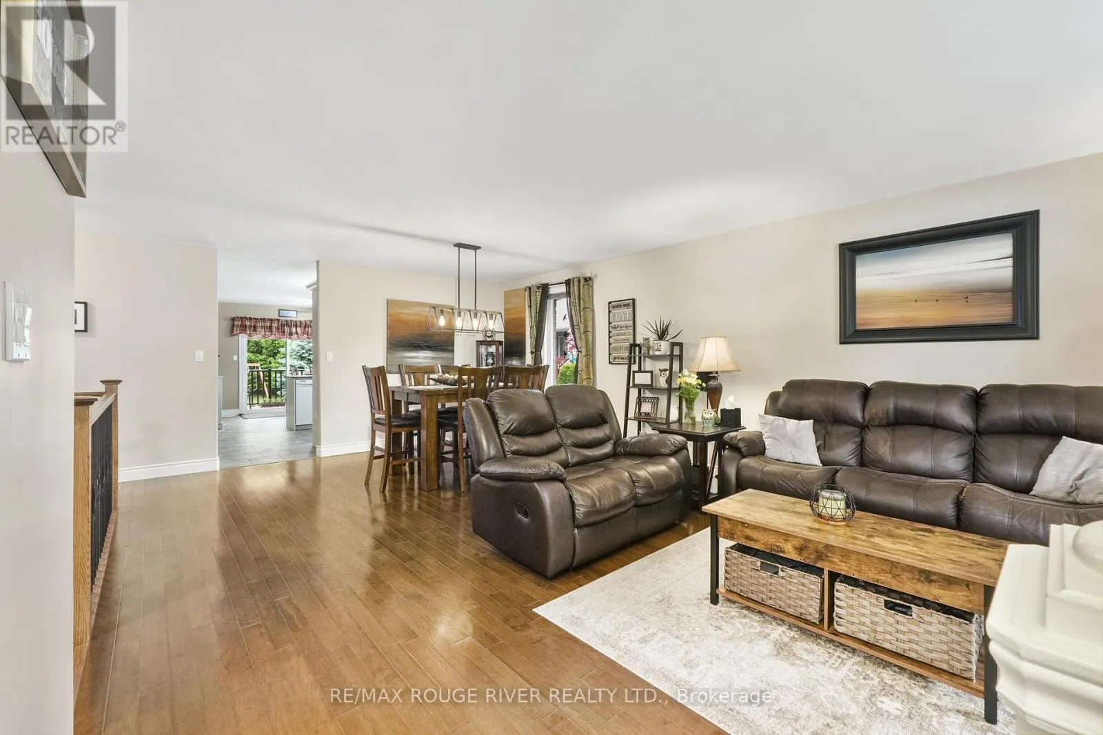 14 ALGONQUIN AVENUE