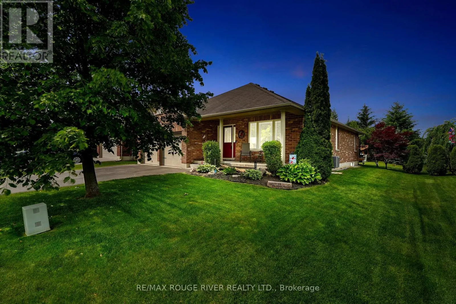 14 ALGONQUIN AVENUE