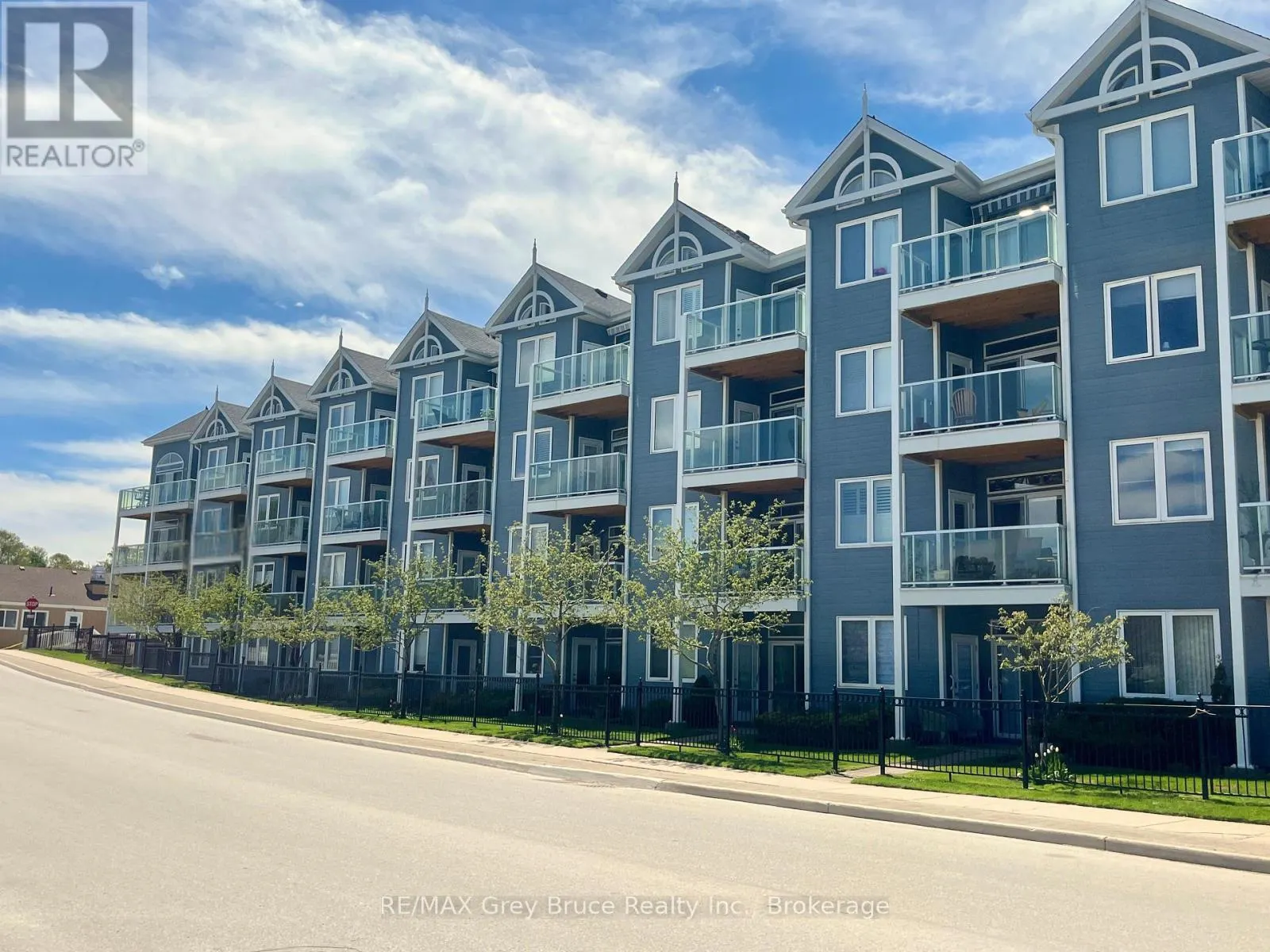 308 - 34 BAYFIELD STREET, #308