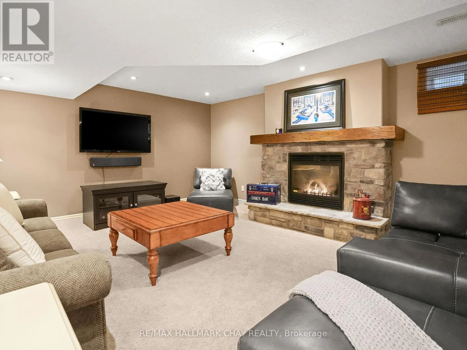 7 JEFFERY DRIVE