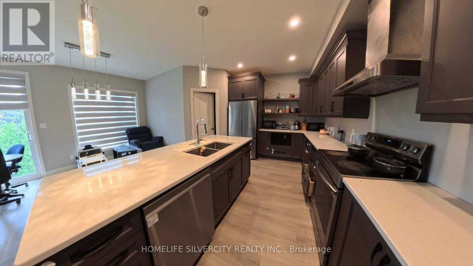550 BONAVENTURE COURT