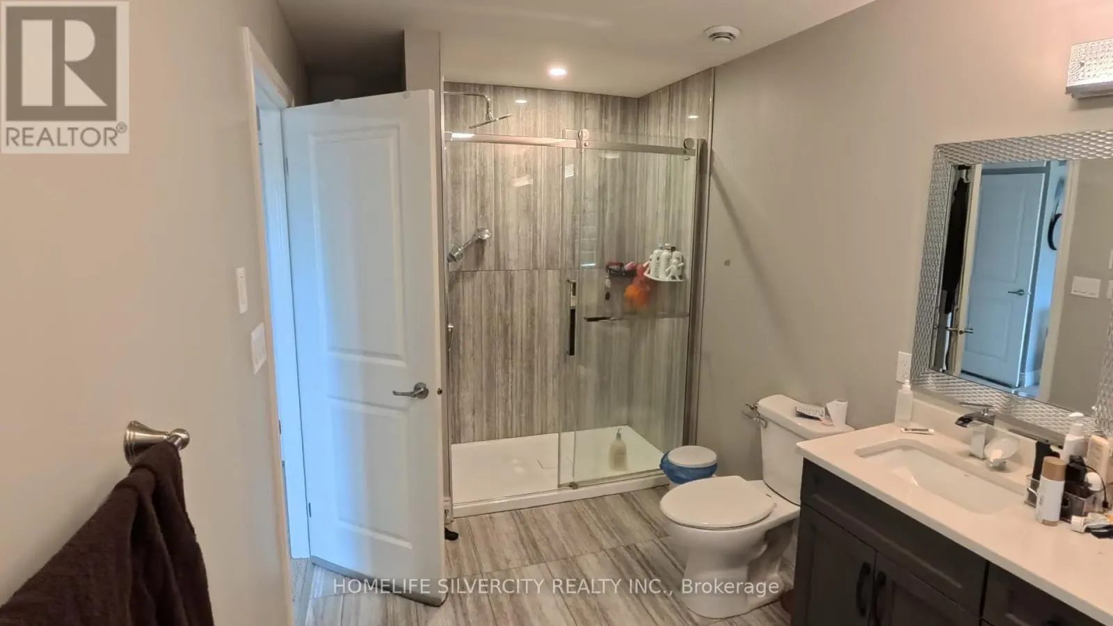 550 BONAVENTURE COURT