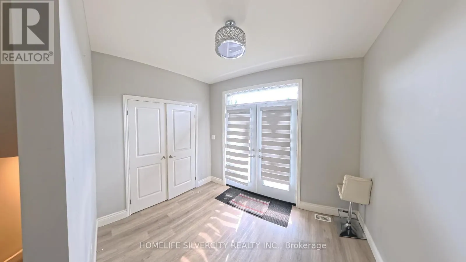 550 BONAVENTURE COURT