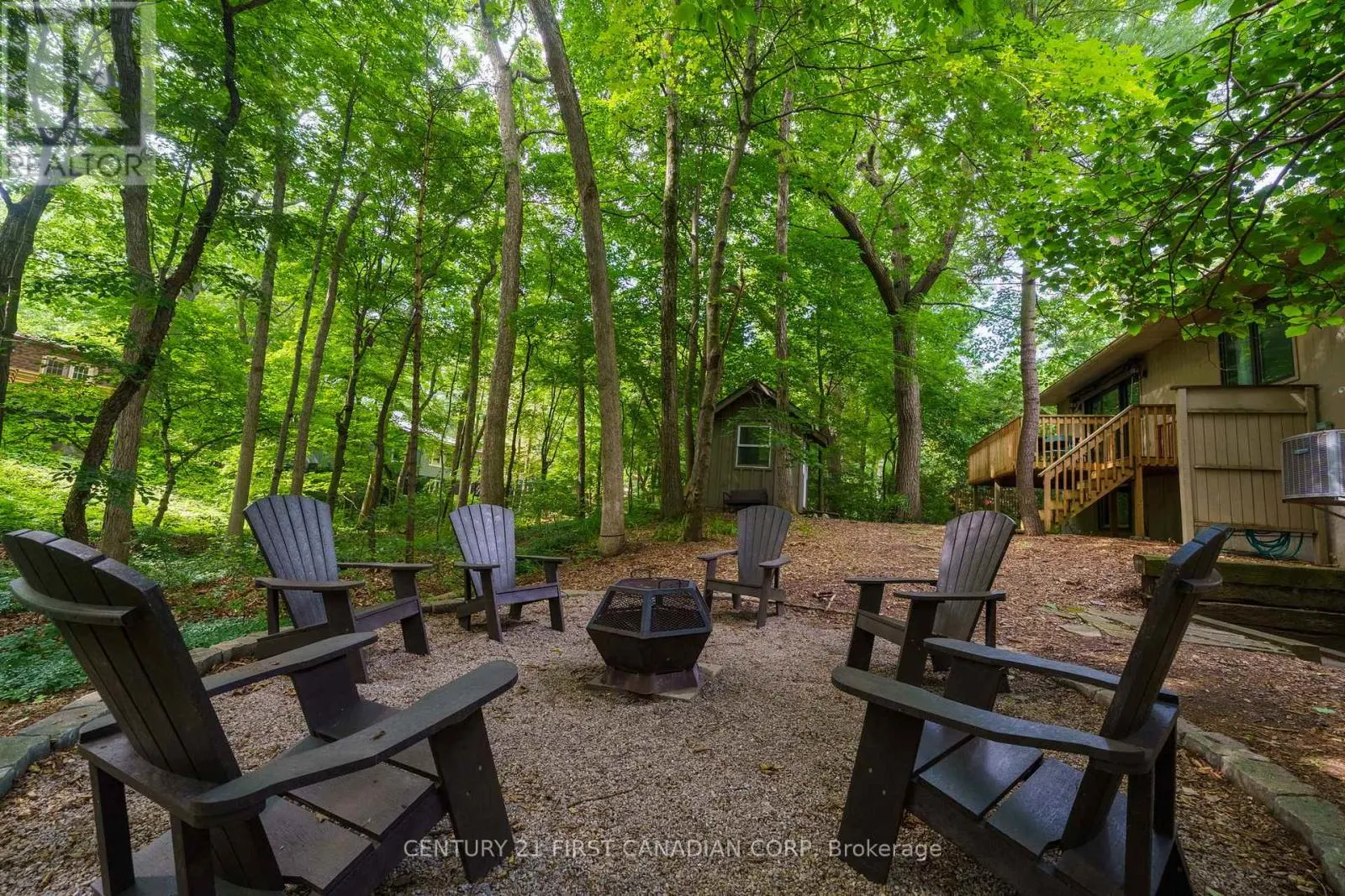 10285 PINES PARKWAY