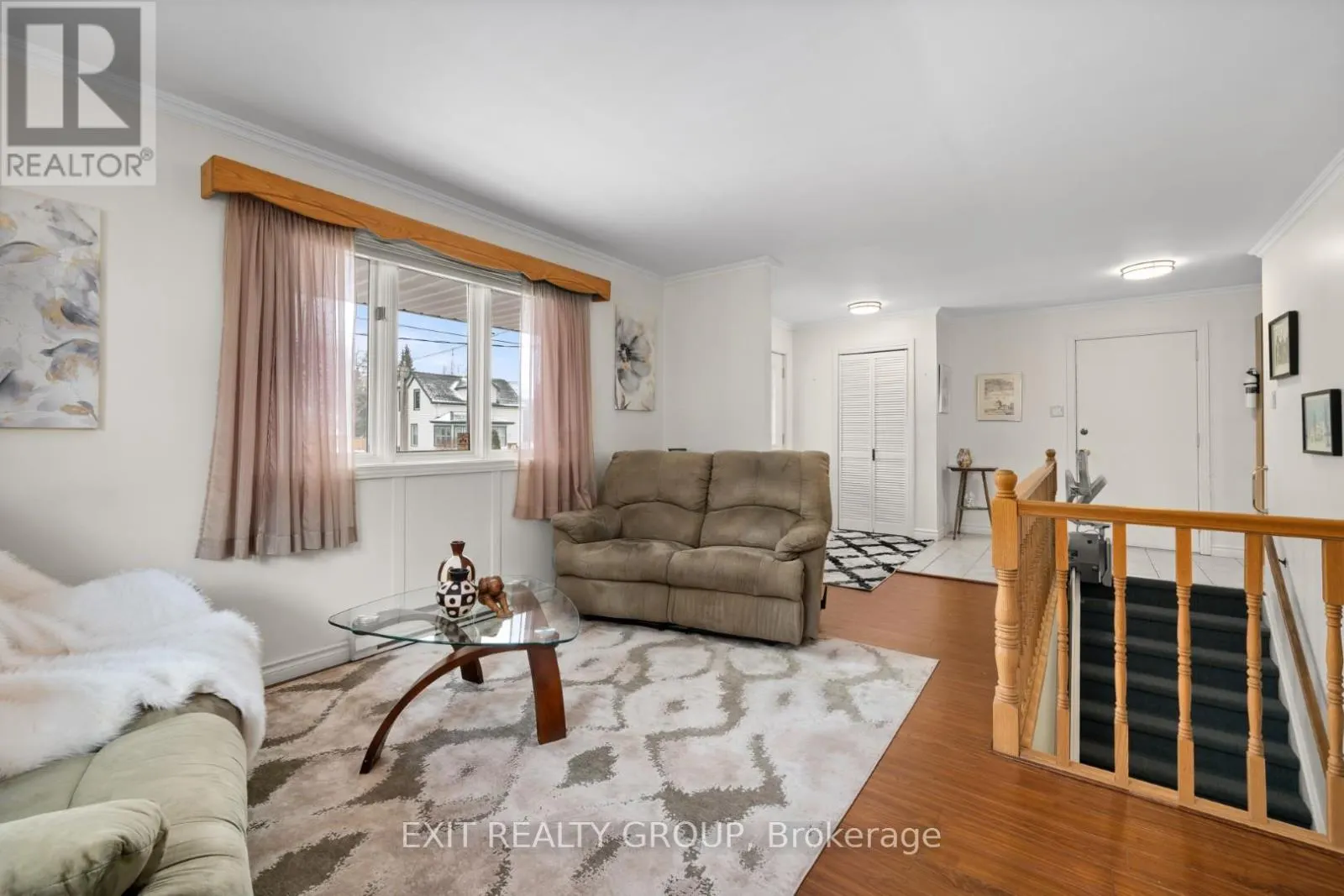 16 MAPLE AVENUE