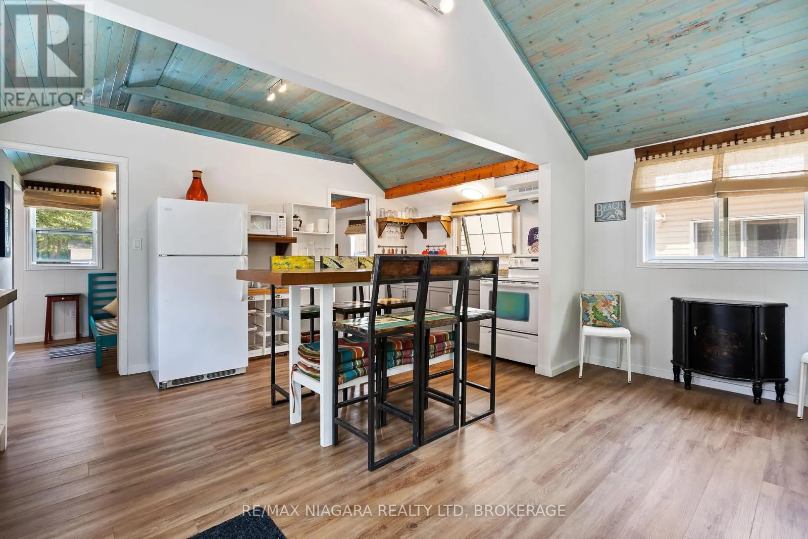 12343 LAKESHORE ROAD