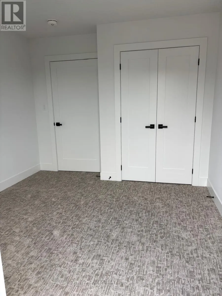 25 - 117 SLADDEN COURT