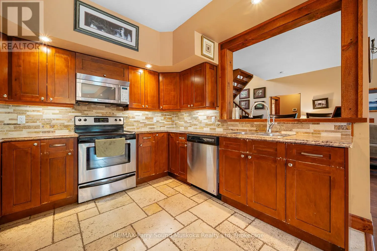 25 COLE POINT TRAIL