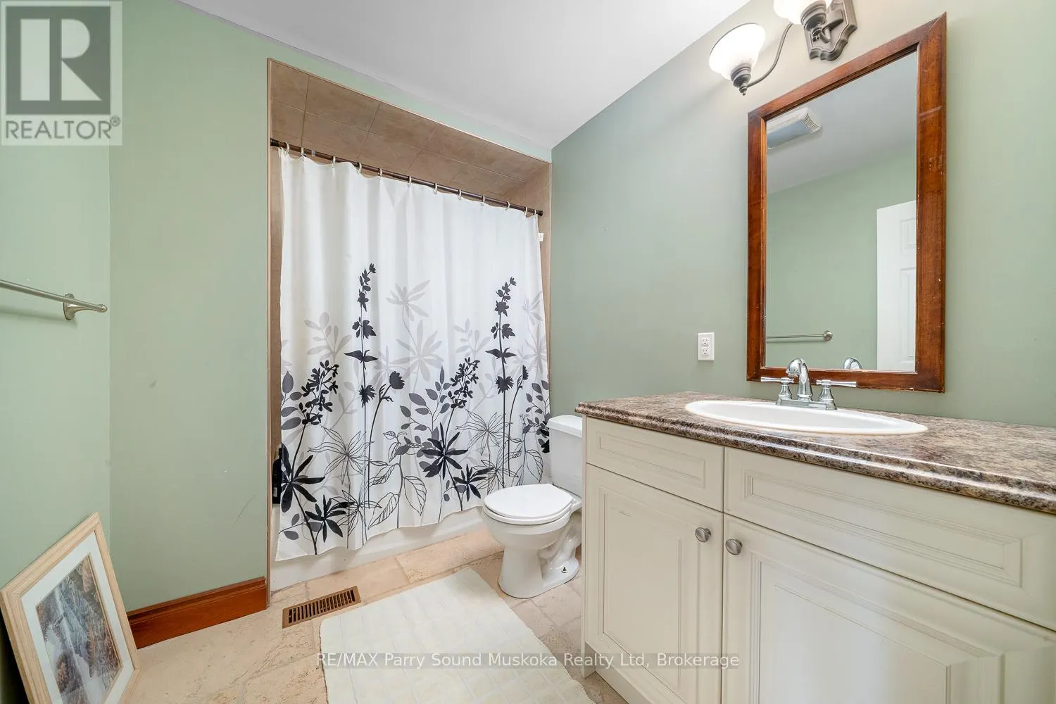 25 COLE POINT TRAIL