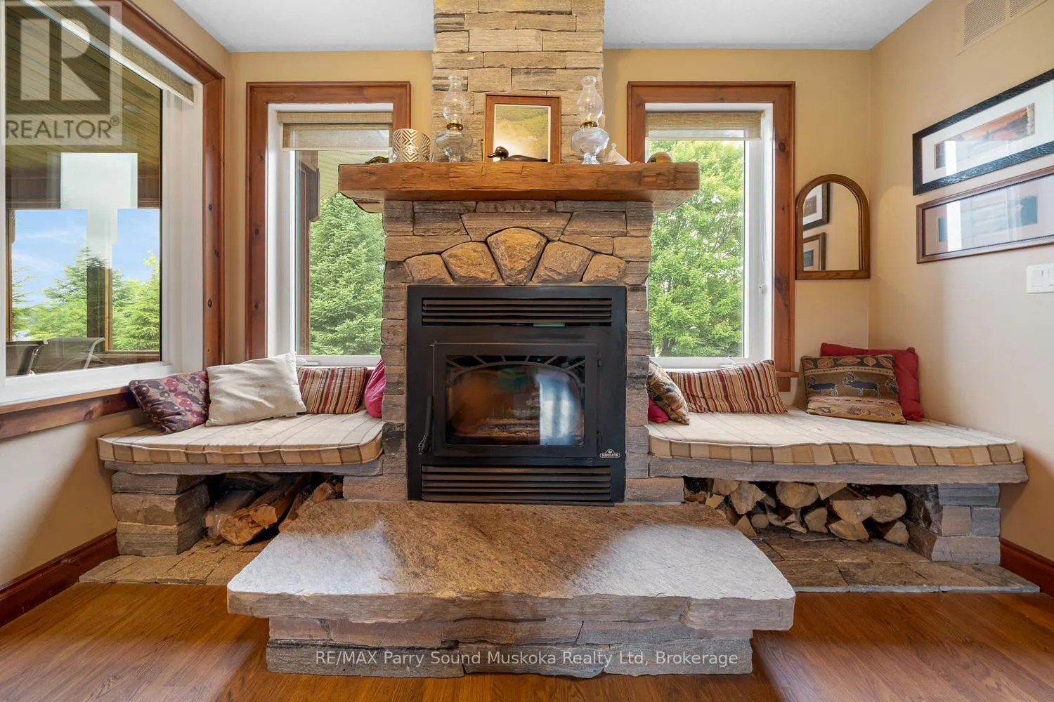 25 COLE POINT TRAIL
