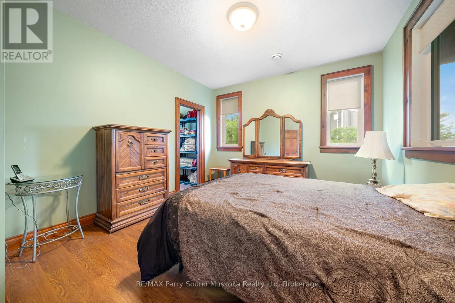 25 COLE POINT TRAIL