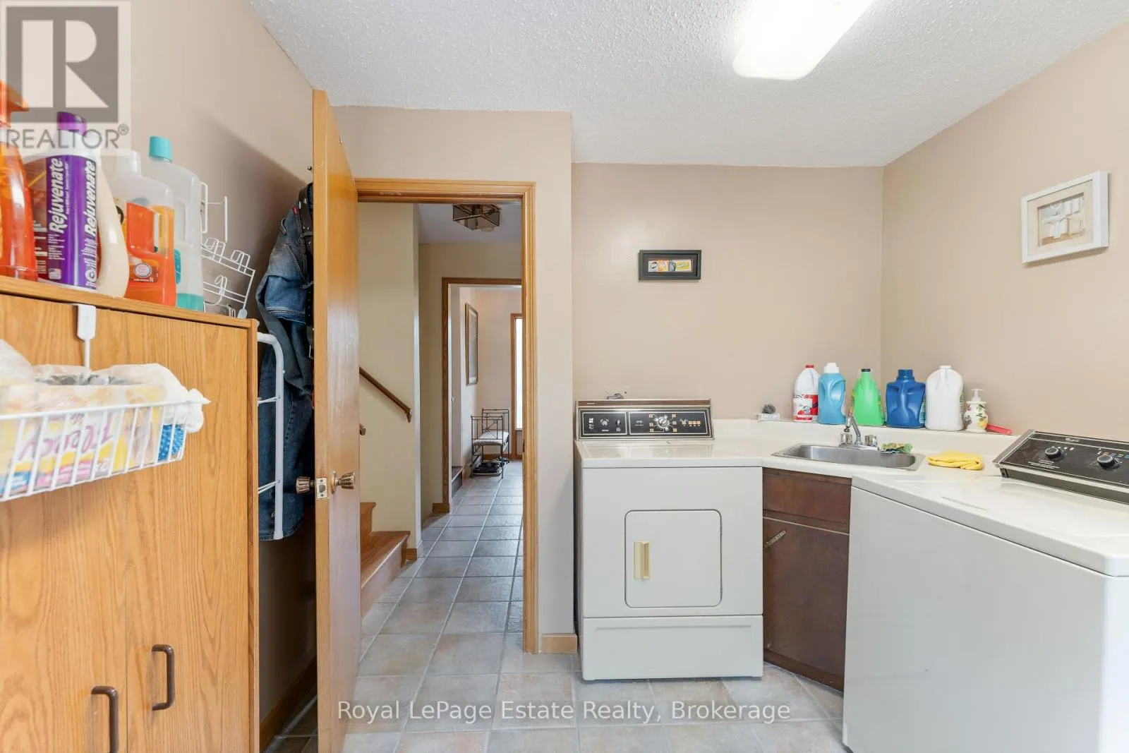 97 DORENA CRESCENT