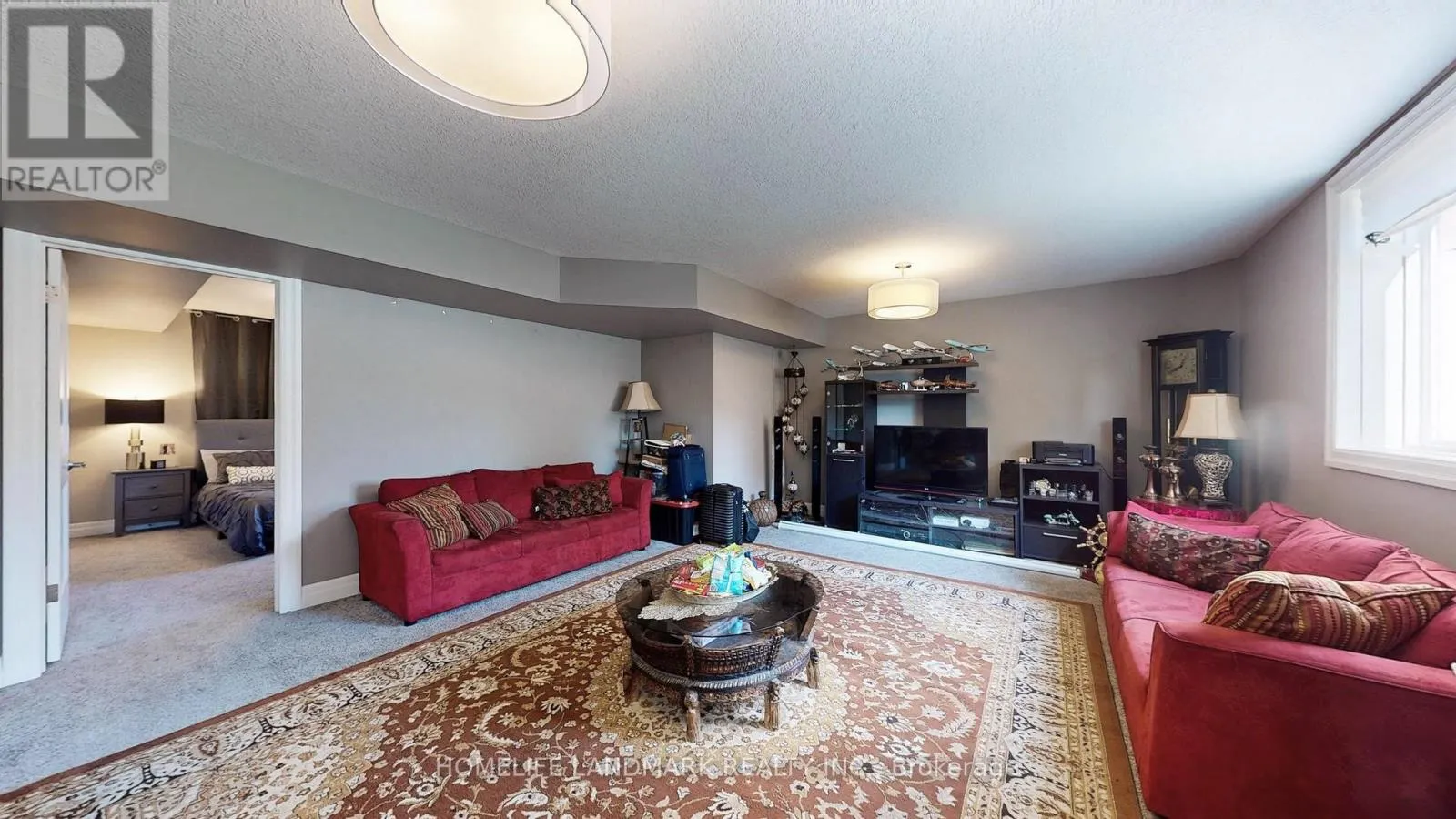 537 MILLSTREAM DRIVE