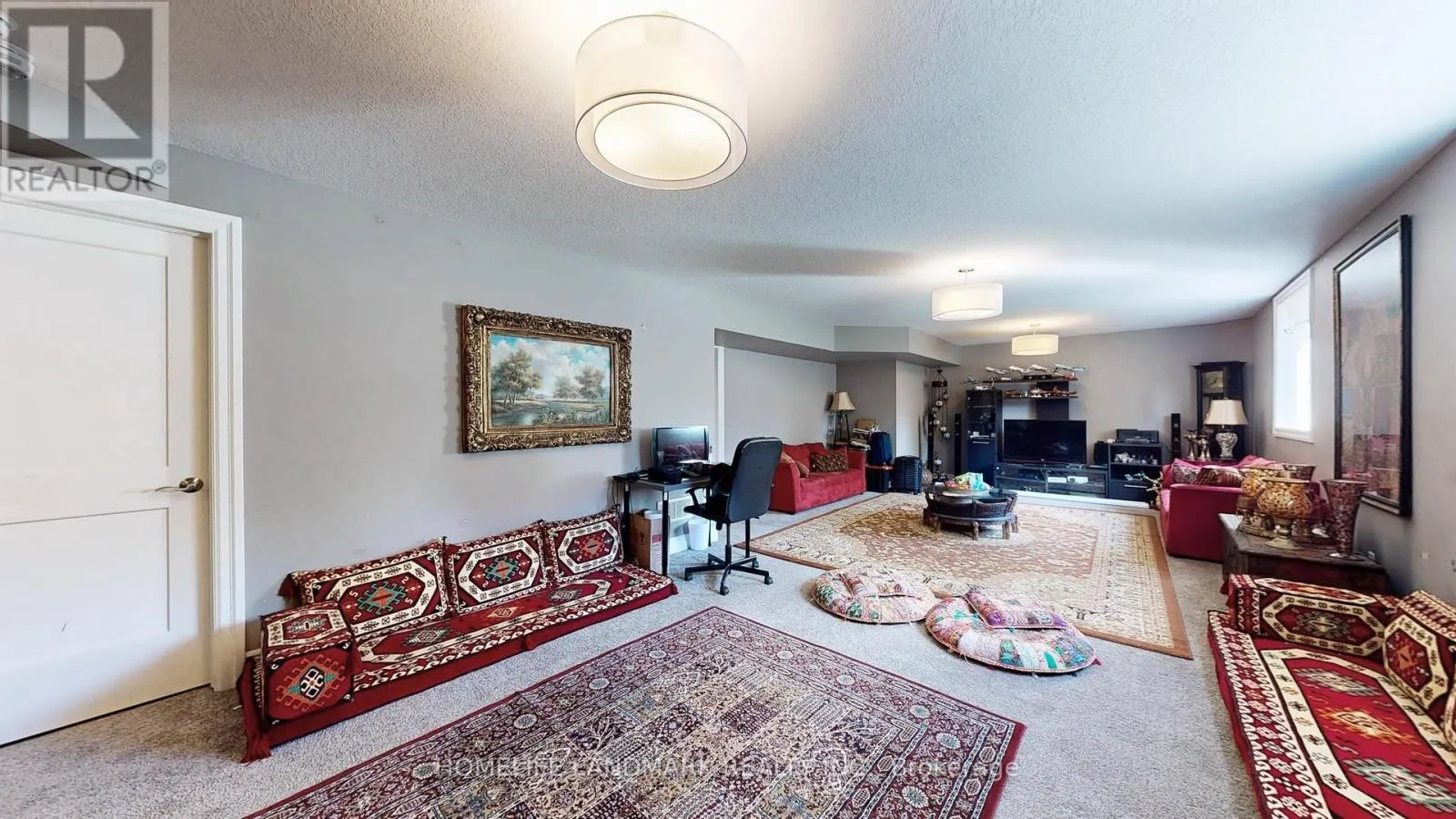 537 MILLSTREAM DRIVE