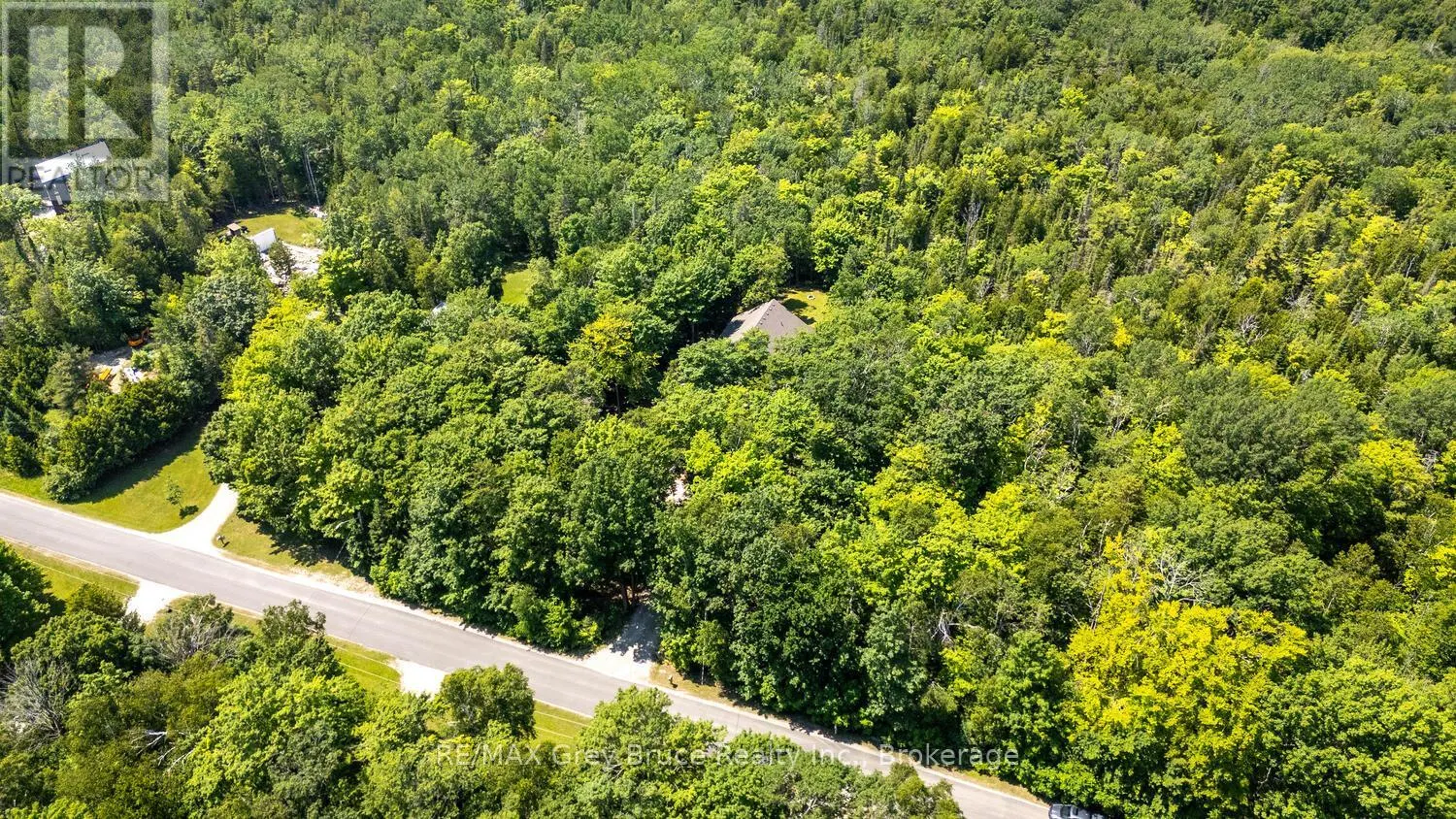 110 MAPLE GOLF CRESCENT