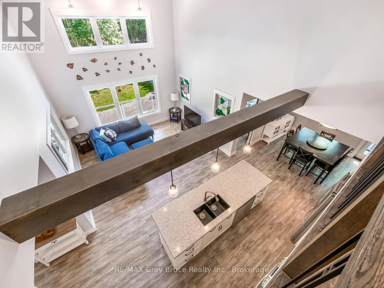 110 MAPLE GOLF CRESCENT