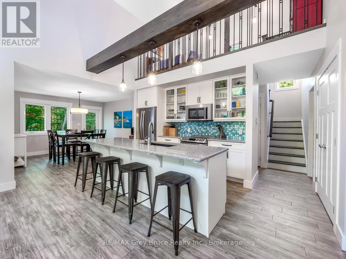 110 MAPLE GOLF CRESCENT