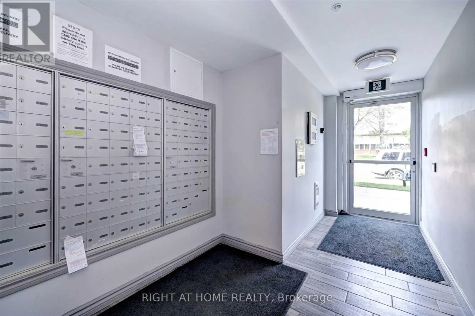 F114 - 275 LARCH STREET
