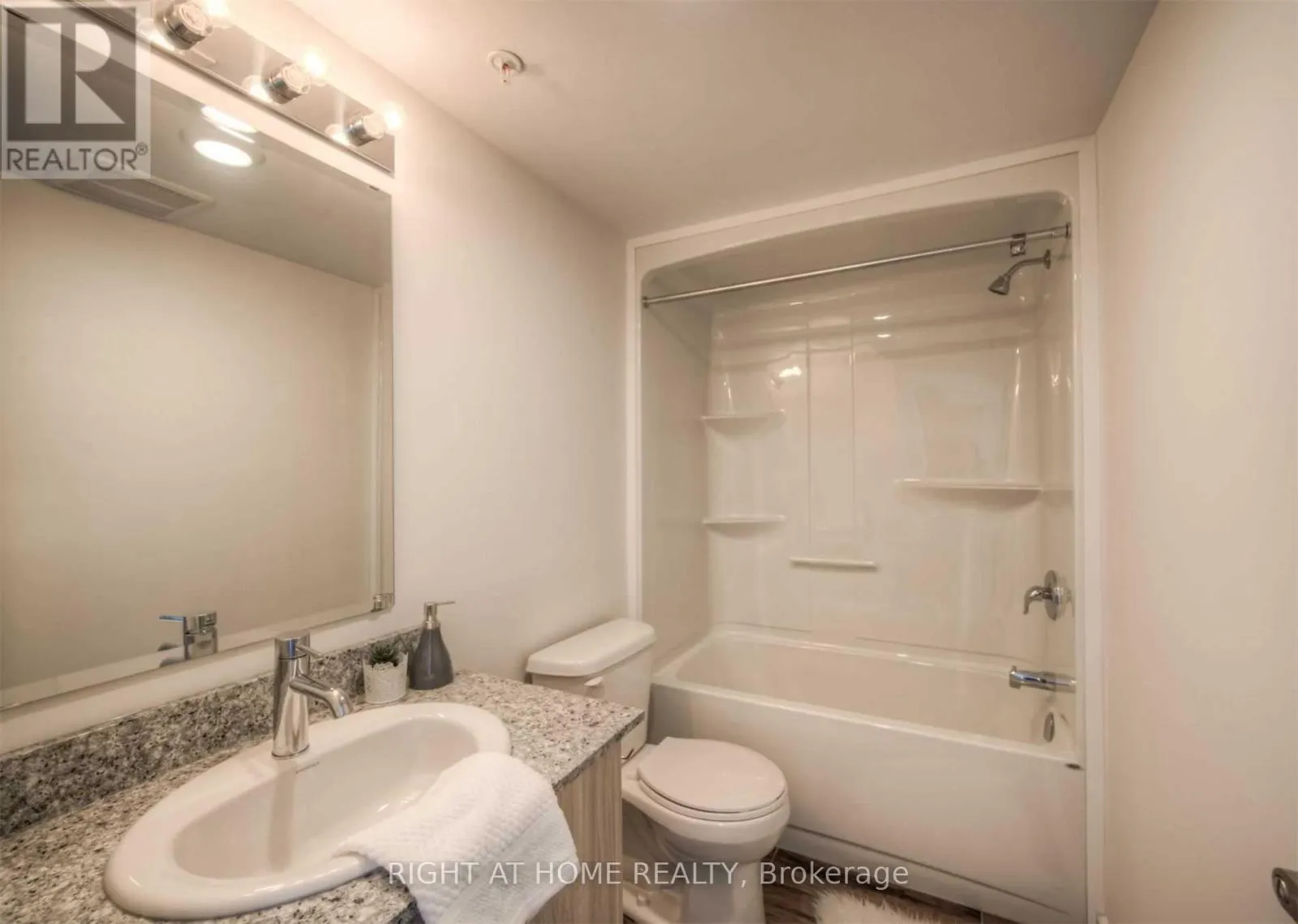 F114 - 275 LARCH STREET