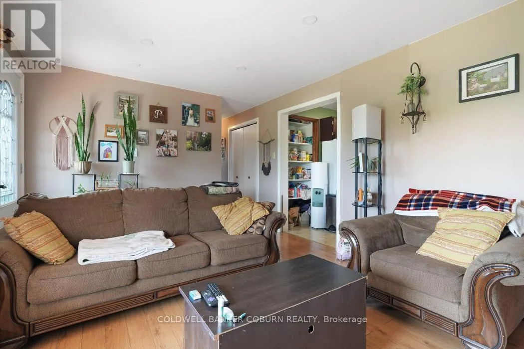 13191 RIVERSIDE DRIVE
