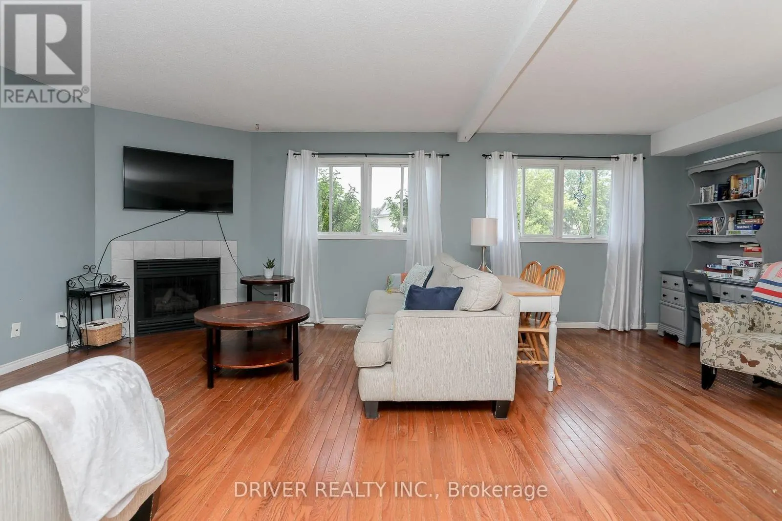1 - 19 WREN COURT, #1