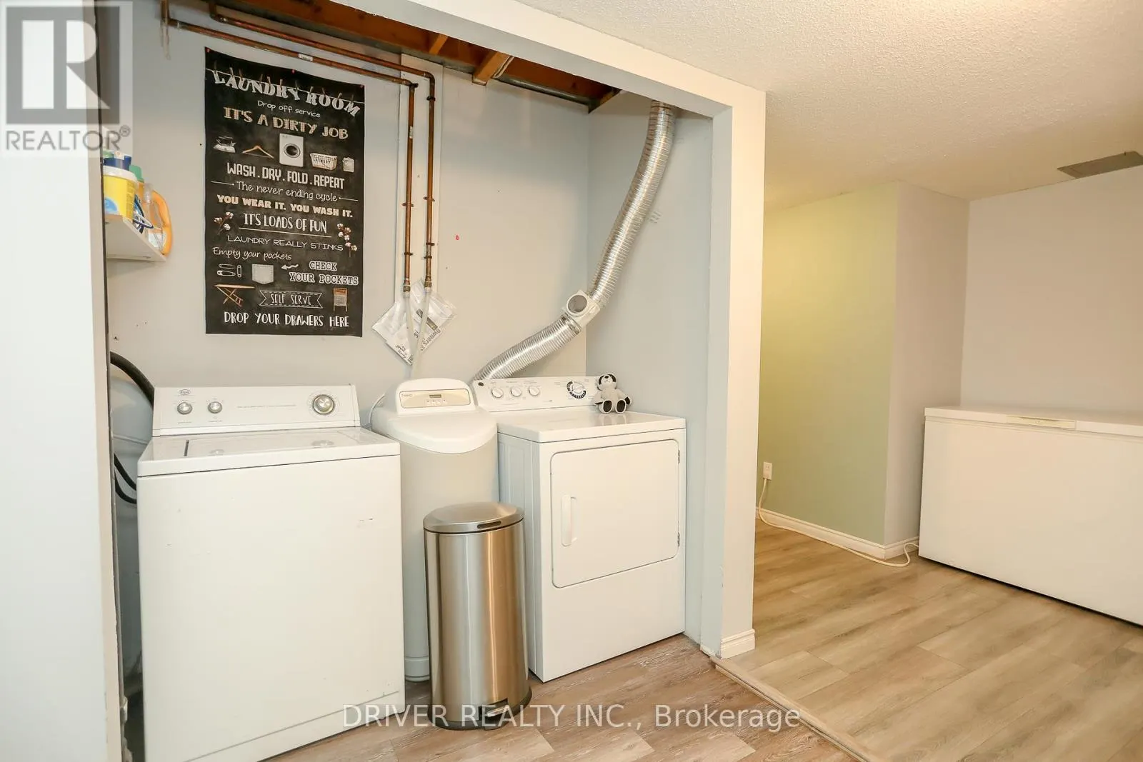 1 - 19 WREN COURT, #1