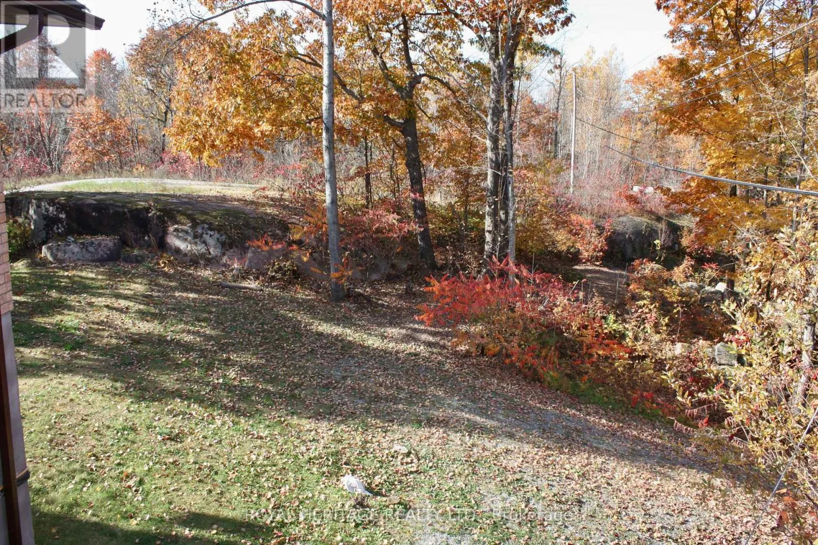 2331 LAKESIDE ROAD