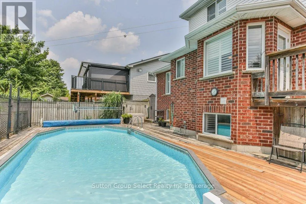 21 HERON AVENUE