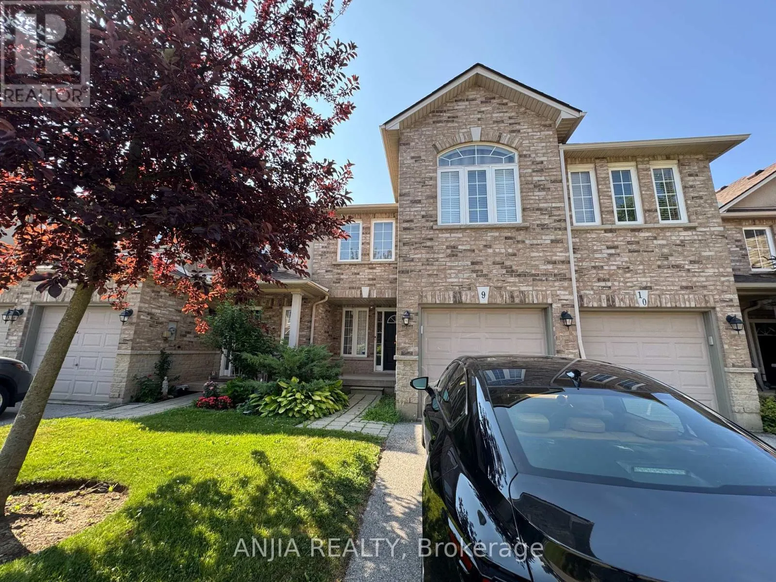 9 - 39 PANABAKER DRIVE