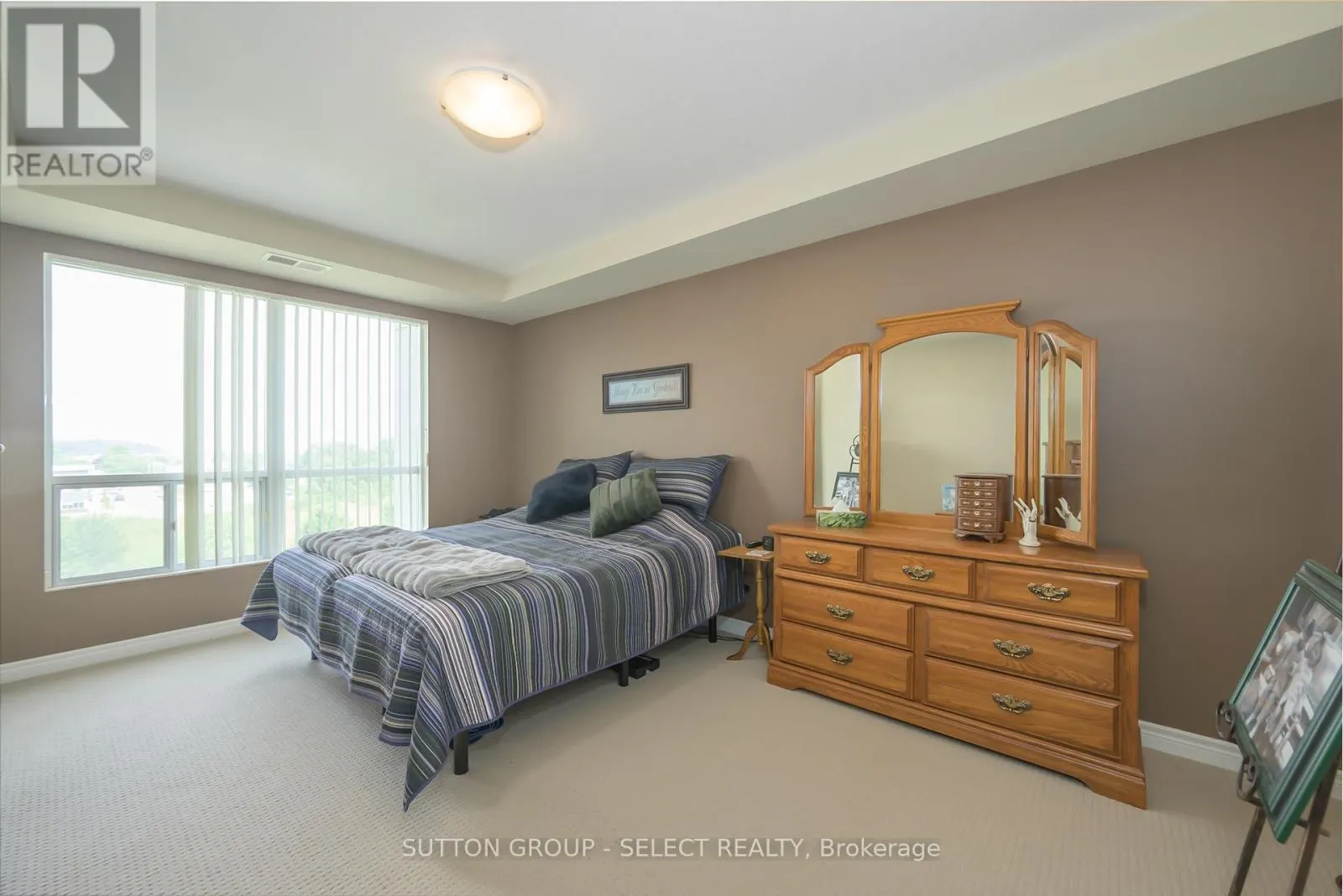 606 - 1030 CORONATION DRIVE, #606
