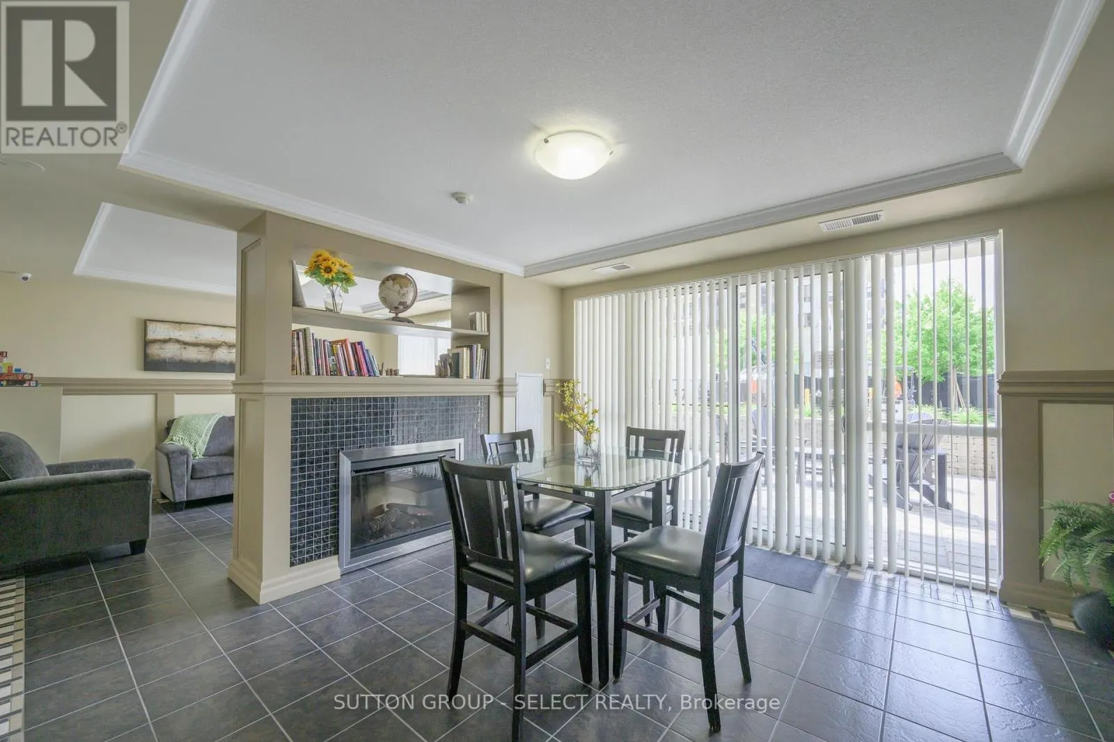 606 - 1030 CORONATION DRIVE, #606