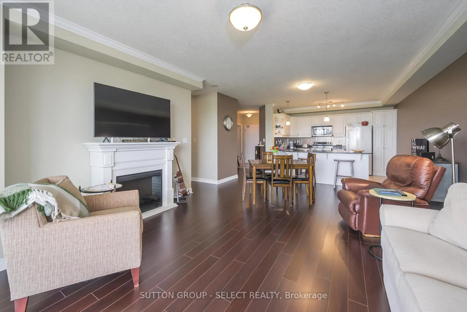 606 - 1030 CORONATION DRIVE, #606