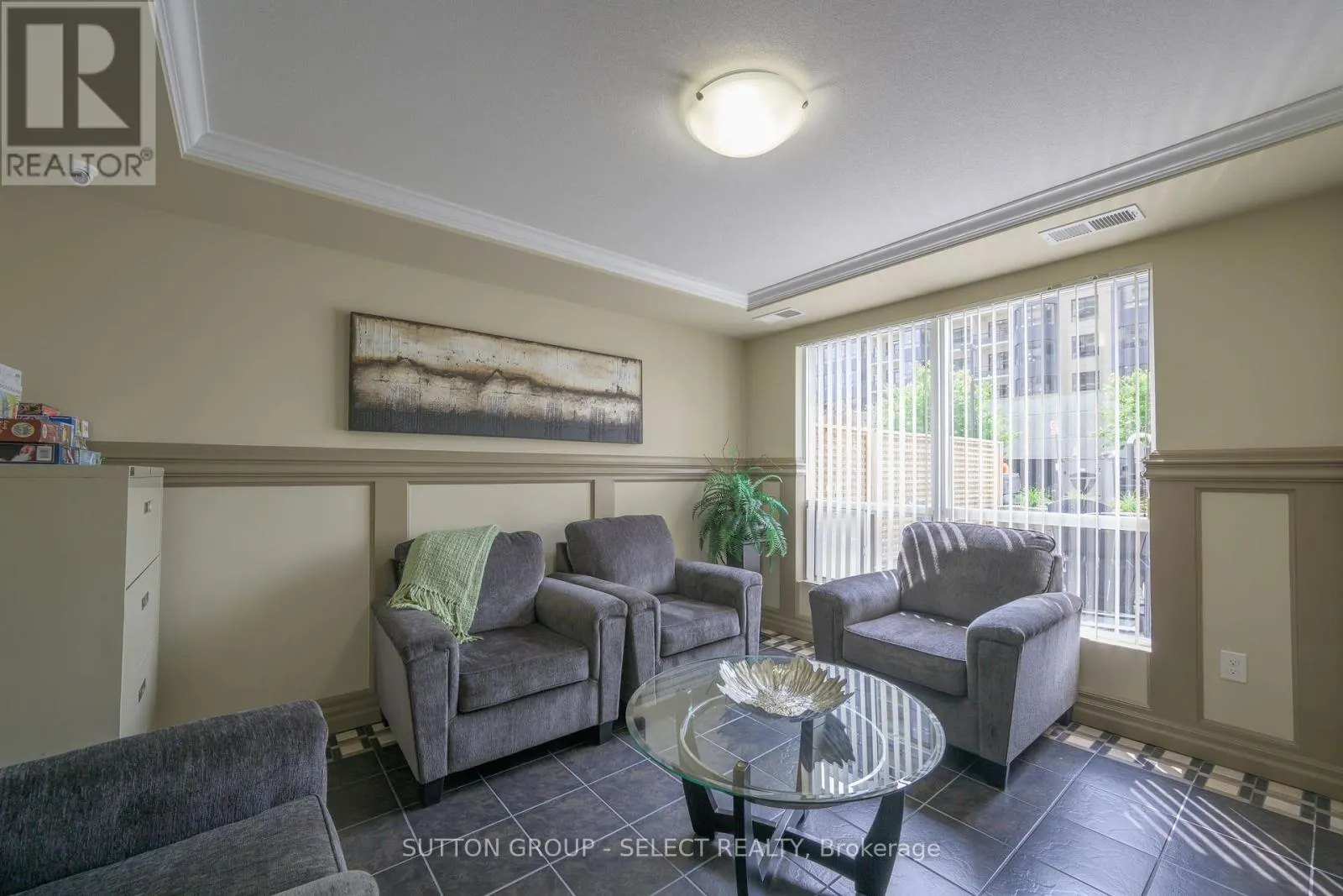 606 - 1030 CORONATION DRIVE, #606