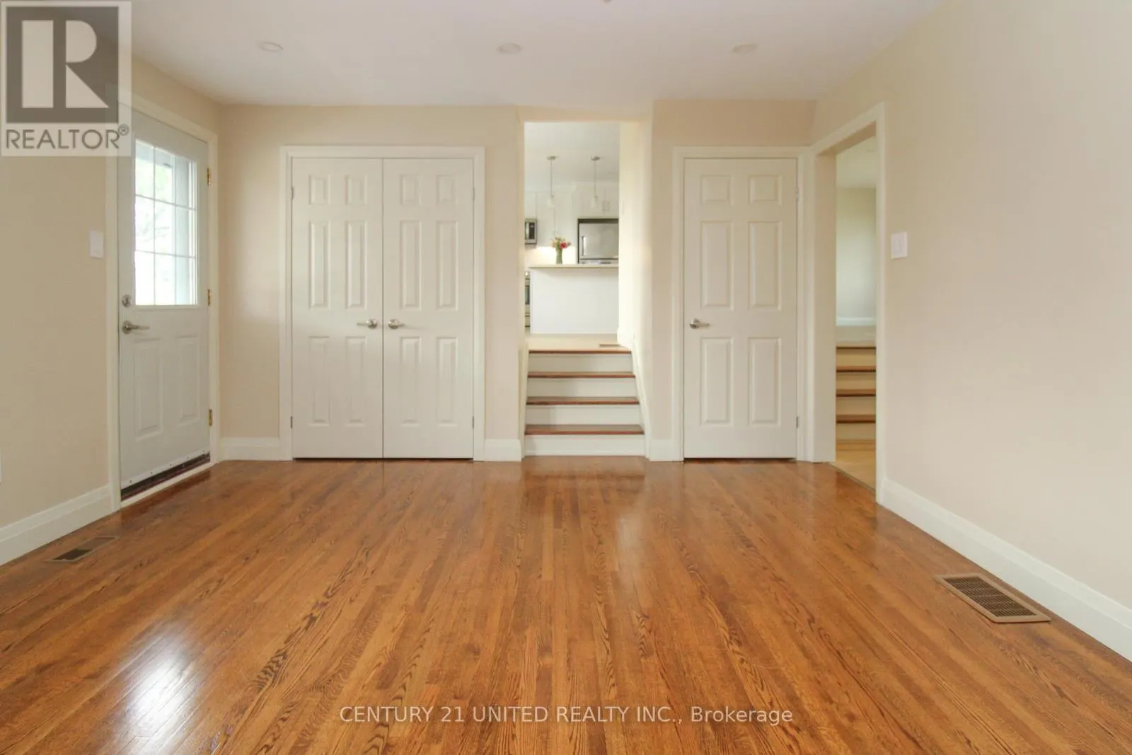 594 SAUGEEN CRESCENT