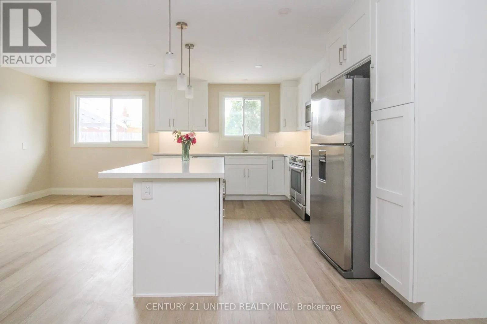 594 SAUGEEN CRESCENT