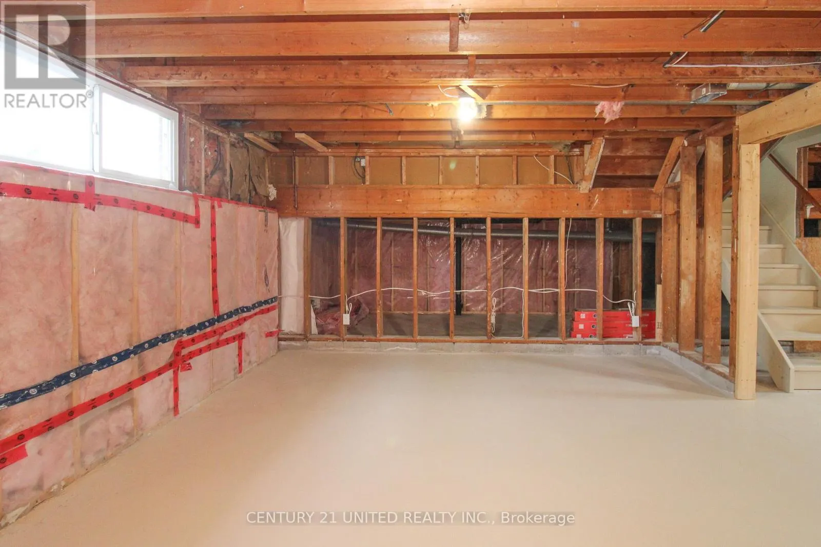 594 SAUGEEN CRESCENT