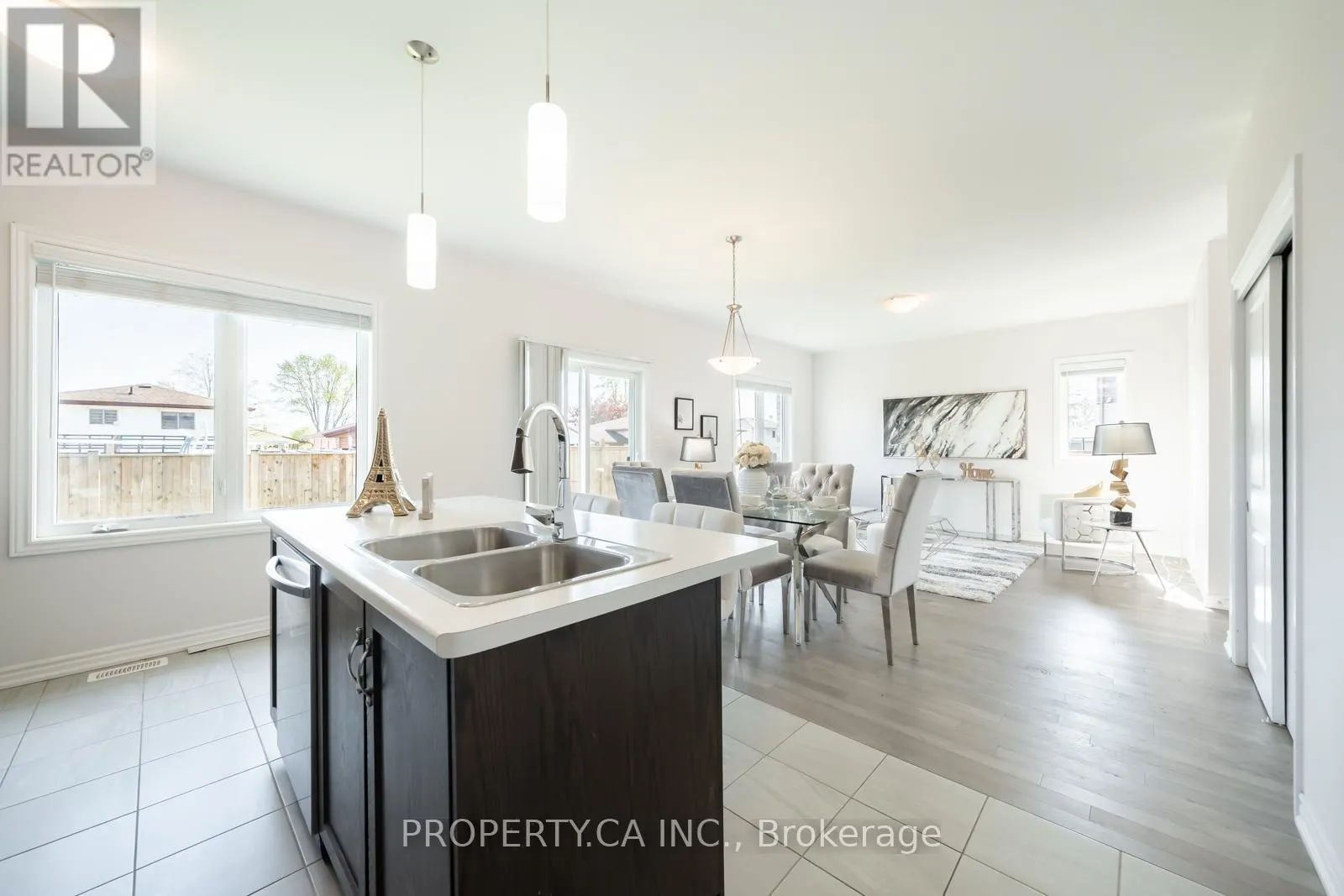 102 BETHUNE AVENUE