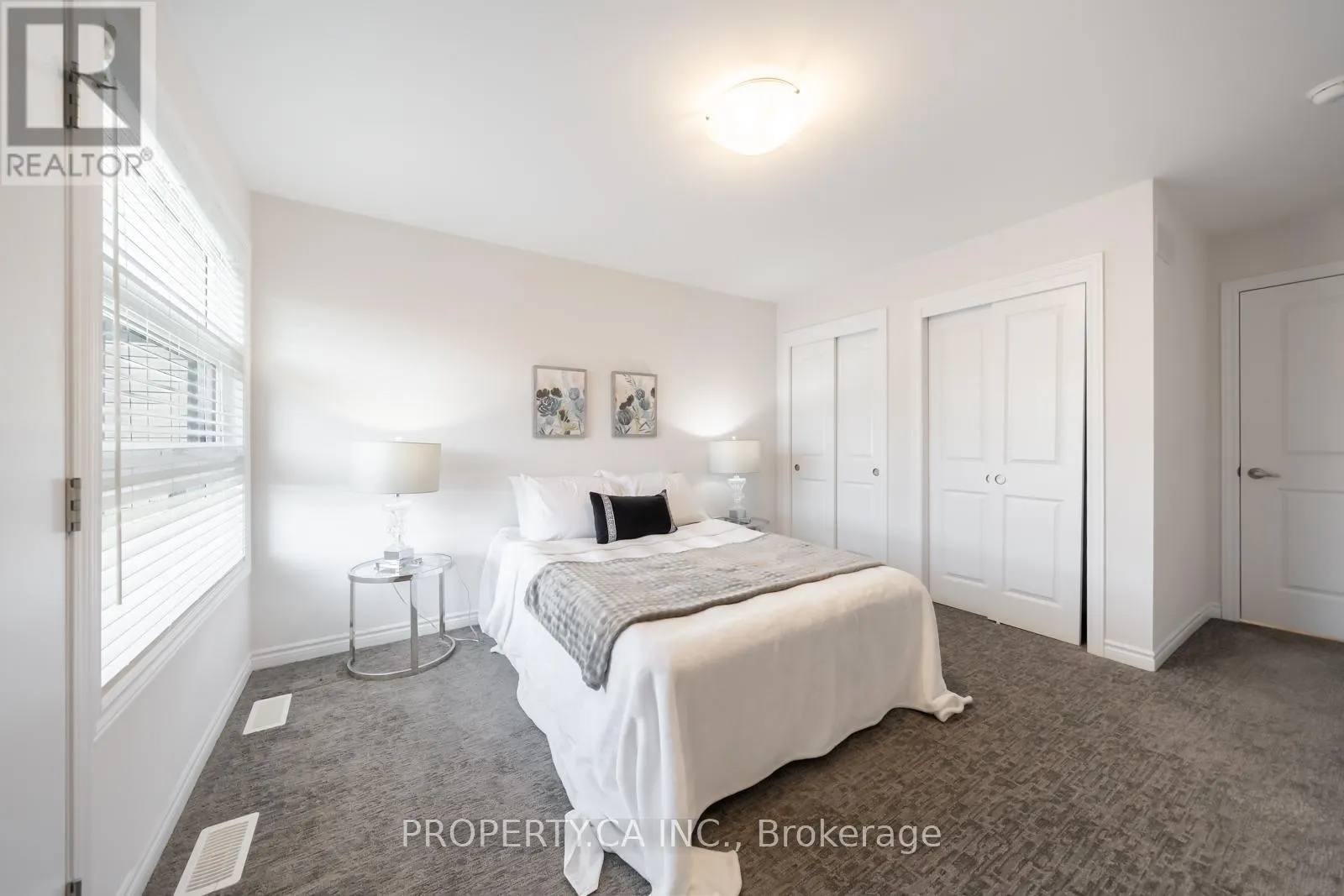 102 BETHUNE AVENUE