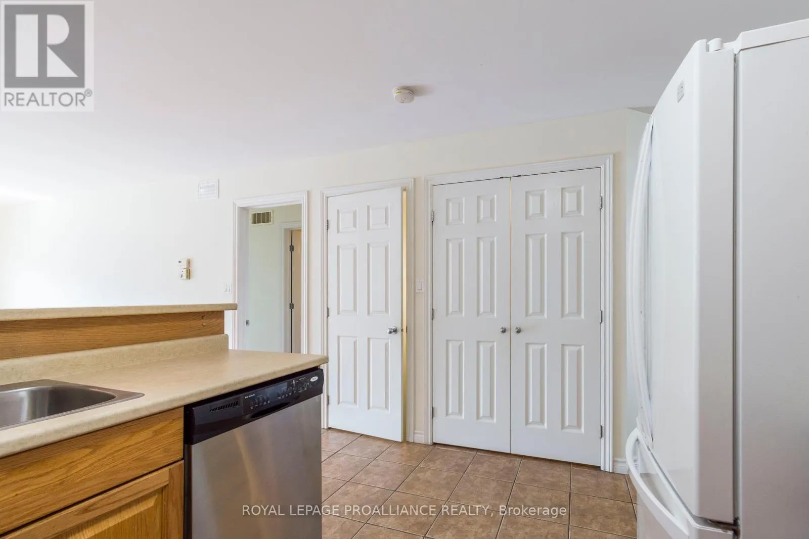 15D GROSS STREET