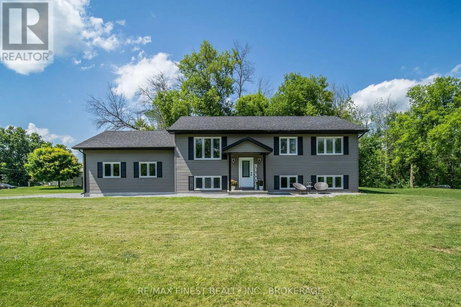 1524 LAKE ROAD