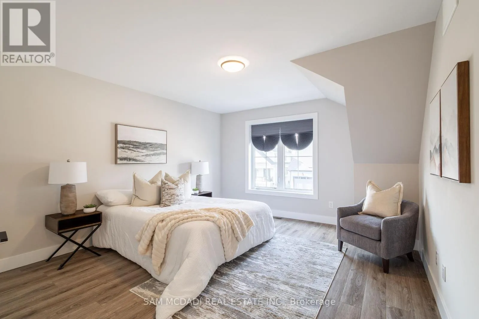 121 BLACK WILLOW CRESCENT