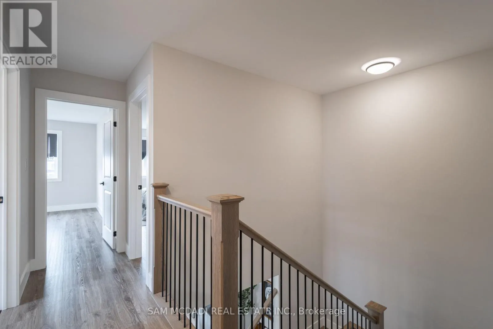 121 BLACK WILLOW CRESCENT