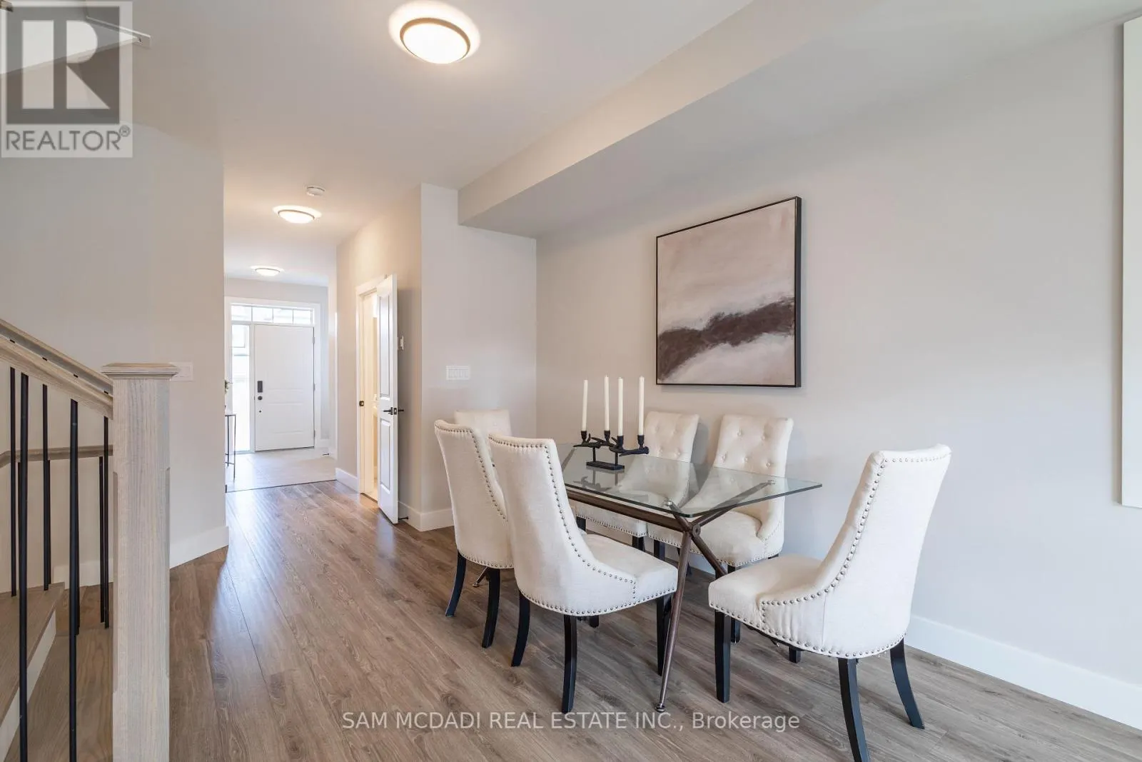 121 BLACK WILLOW CRESCENT