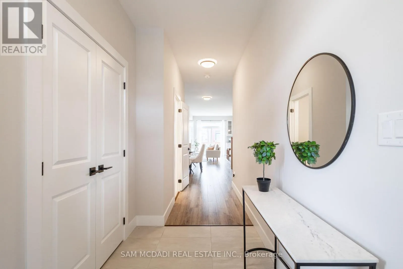 121 BLACK WILLOW CRESCENT
