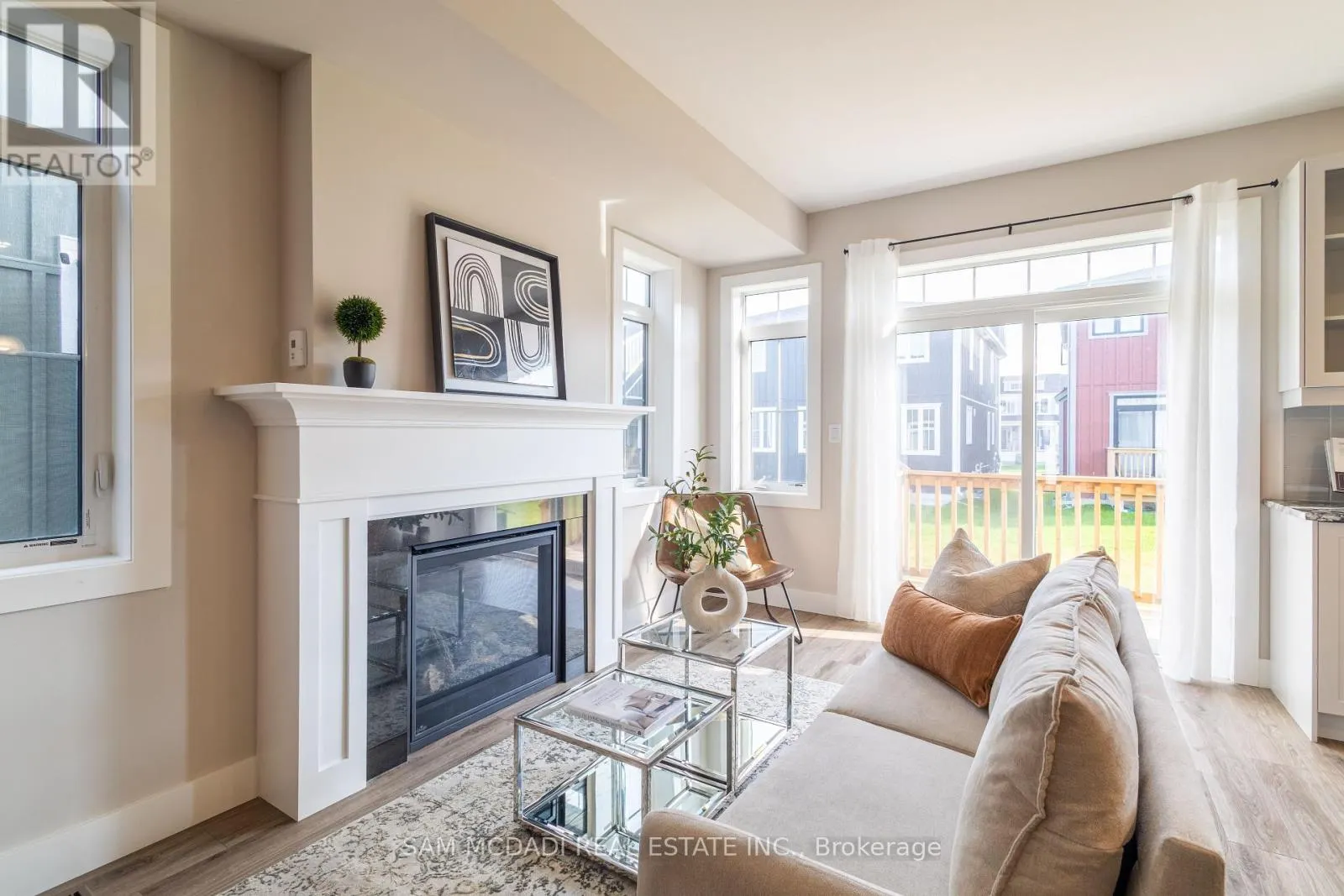 121 BLACK WILLOW CRESCENT