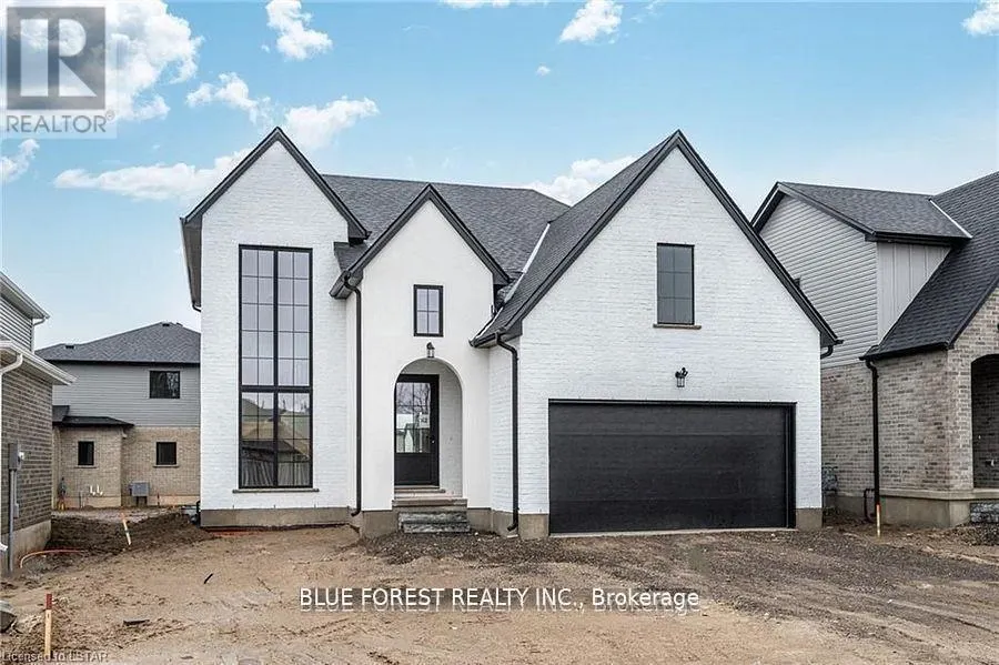 21 AYRSHIRE AVENUE