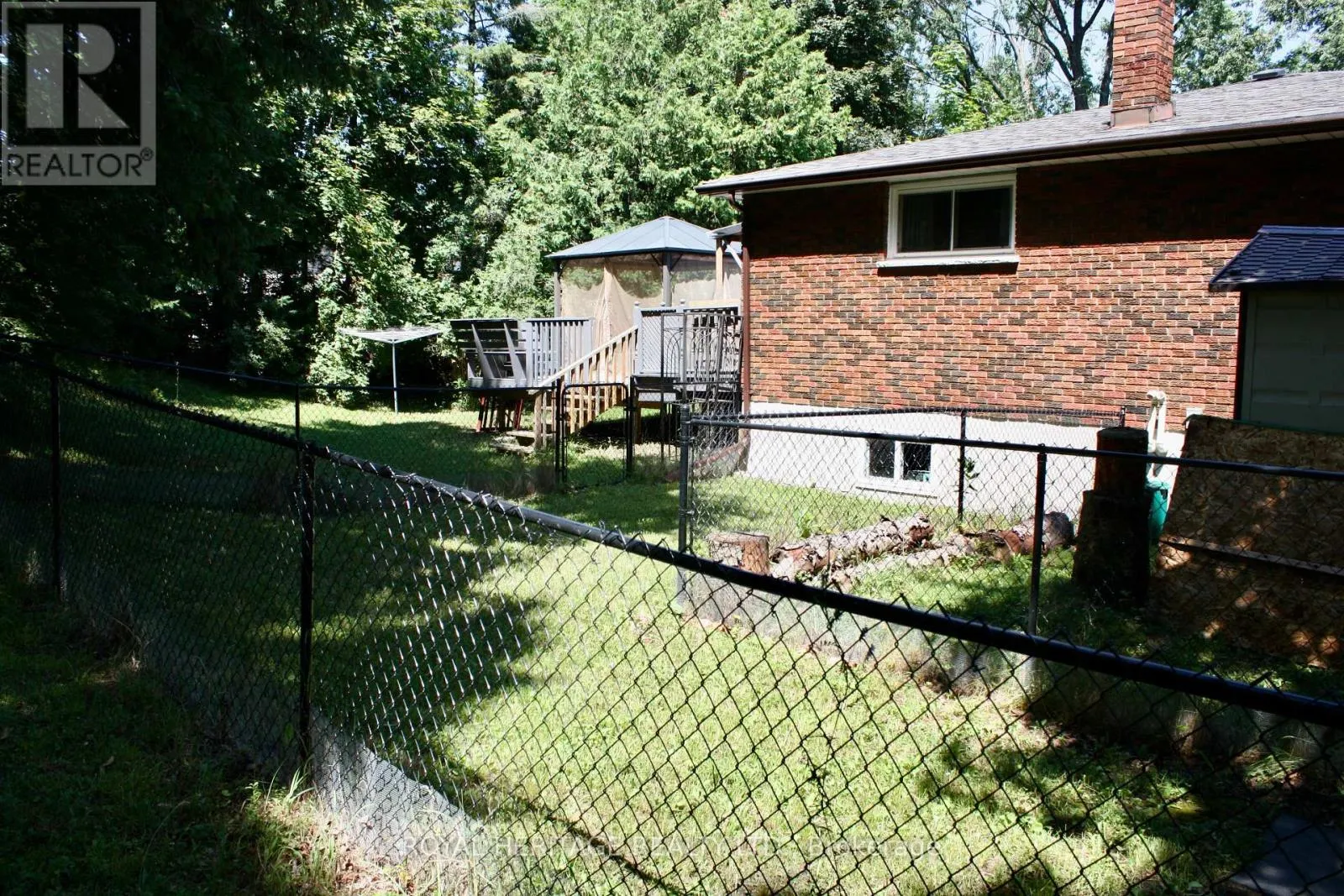 634 BRICK ROAD